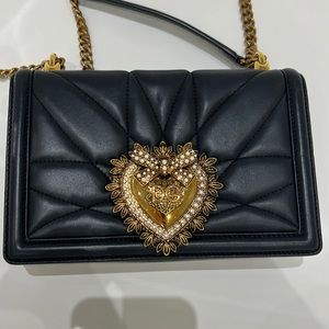 AUTHENTIC Dolce & Gabbana Devotion Quilted Shoulder Bag